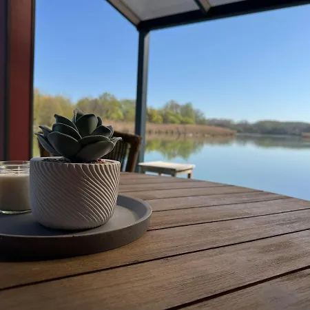 Sunset Hausbot 布拉迪斯拉发