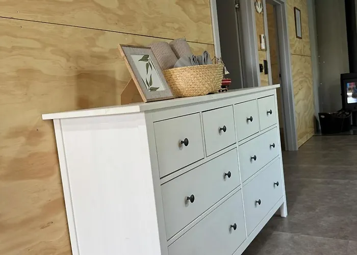 Sunset Hausbot بوتيل براتسيلافا