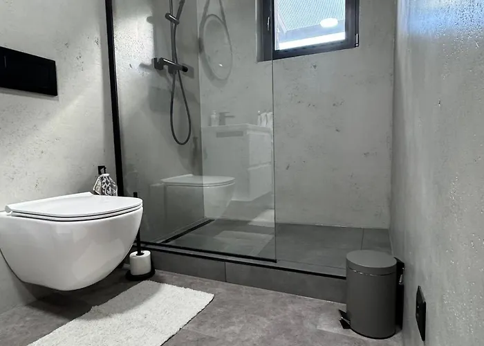 Sunset Hausbot * براتسيلافا