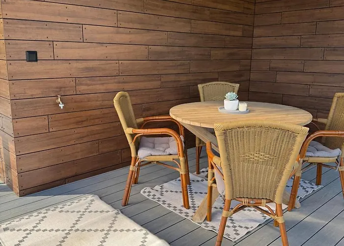 Sunset Hausbot براتسيلافا