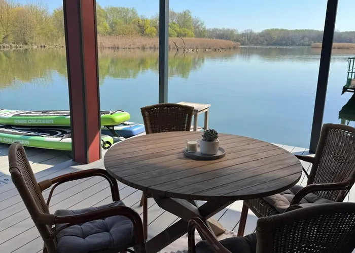 Tekne Sunset Hausbot *