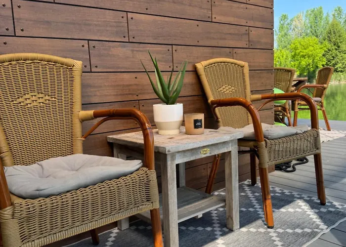 船屋 Sunset Hausbot 布拉迪斯拉发